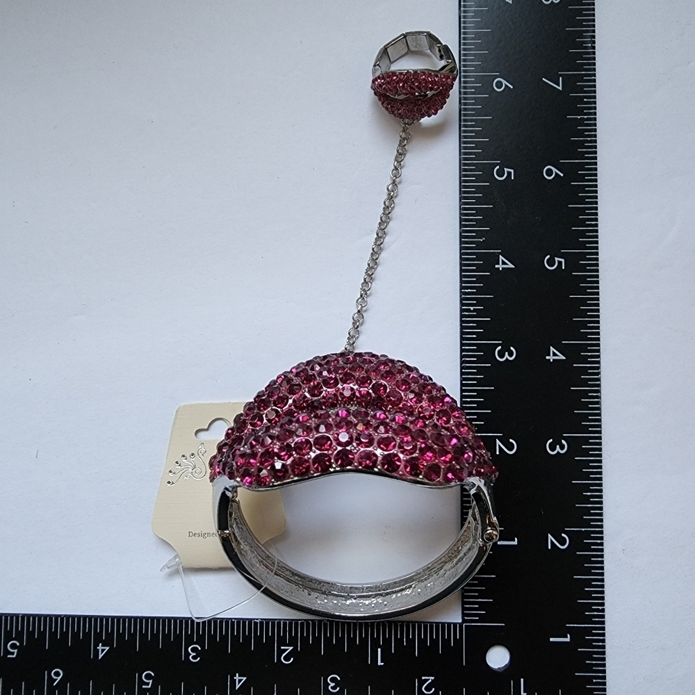 Silver Red Crystal Lips Hinge / Clamper Bracelet with Attached Ring - Picture 8 of 8
